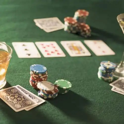 Tampilan aplikasi VIP Club kapal4d di layar ponsel dengan meja baccarat langsung
